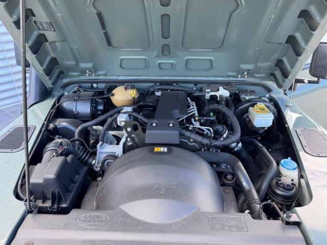 LAND ROVER Defender 90 2.4 TD4 Station Wagon SE ITALIANO VETTURA