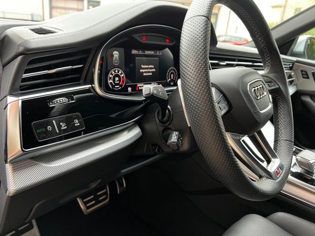 AUDI RS Q8 TFSI V8 quattro tiptronic