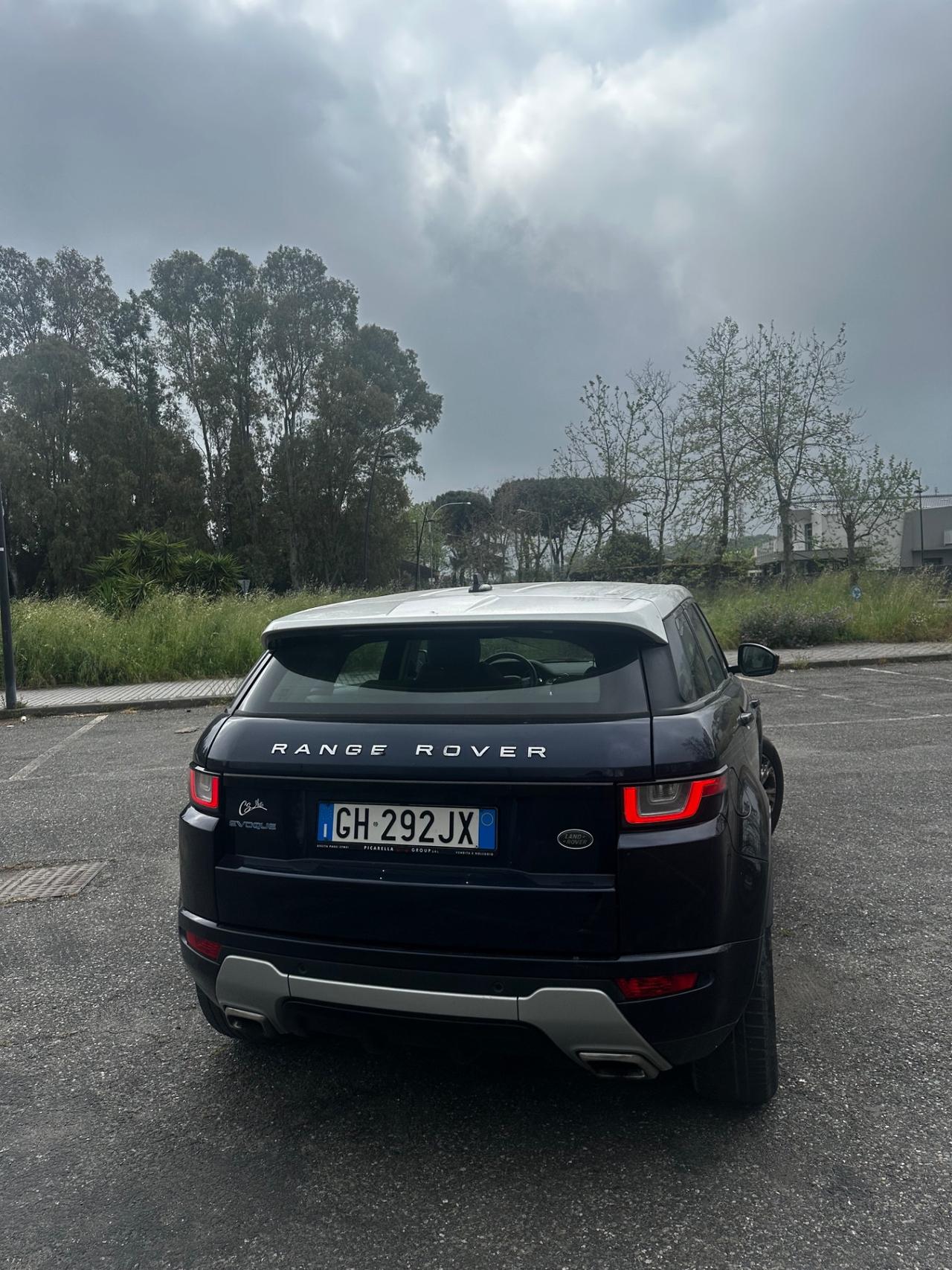 Land Rover Range Evoque 2.0 TD4 180 CV 5p. Business Edition