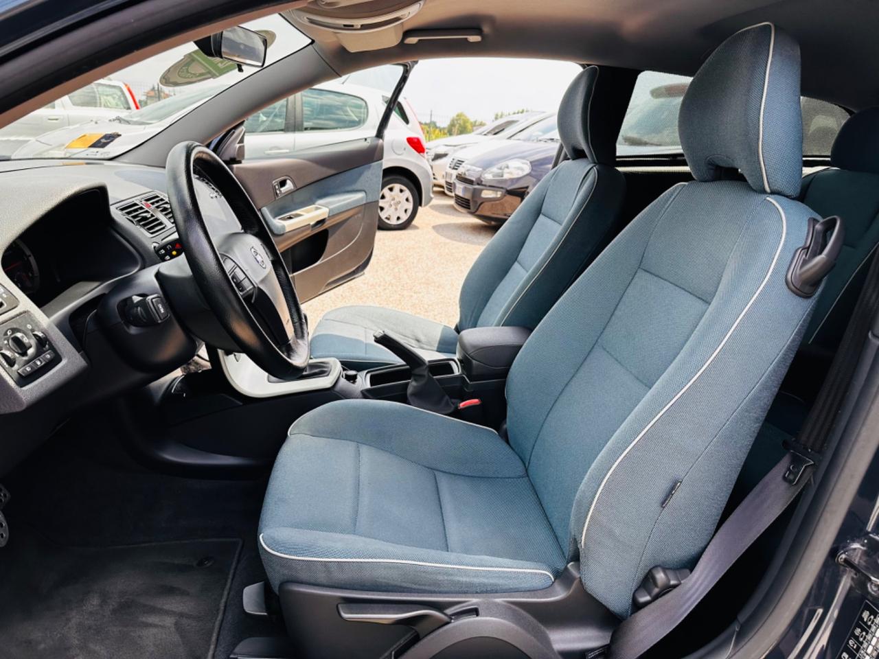 Volvo C30 1.6 D 136CV Summum 6Marce Coupè