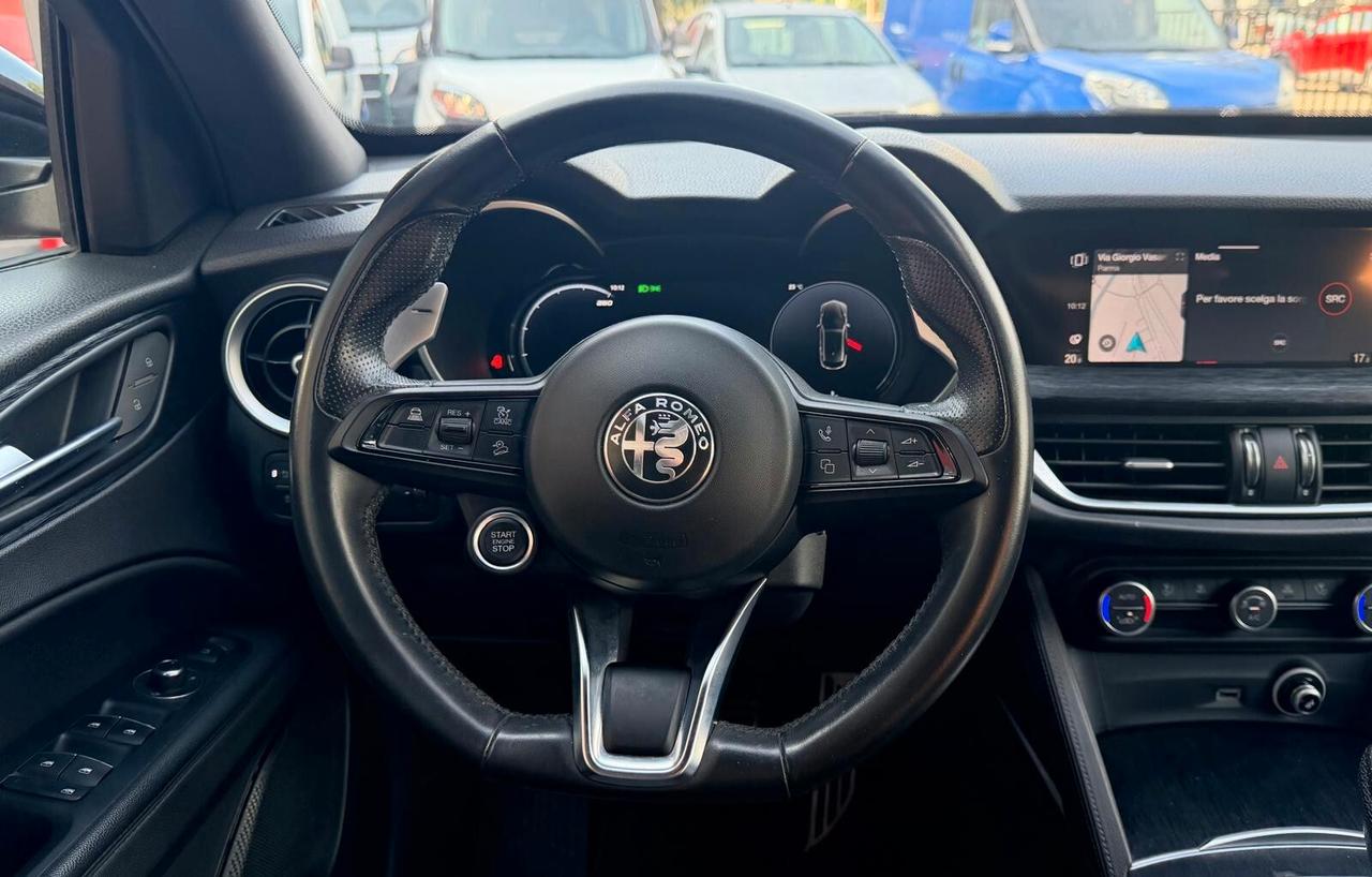 Alfa Romeo Stelvio 2.2 Turbodiesel 210 CV AT8 Q4 Competizione