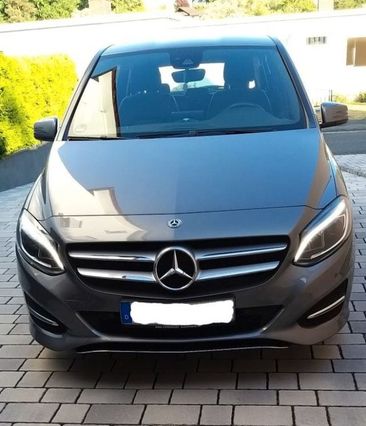 MERCEDES-BENZ B 200 d Automatic Sport