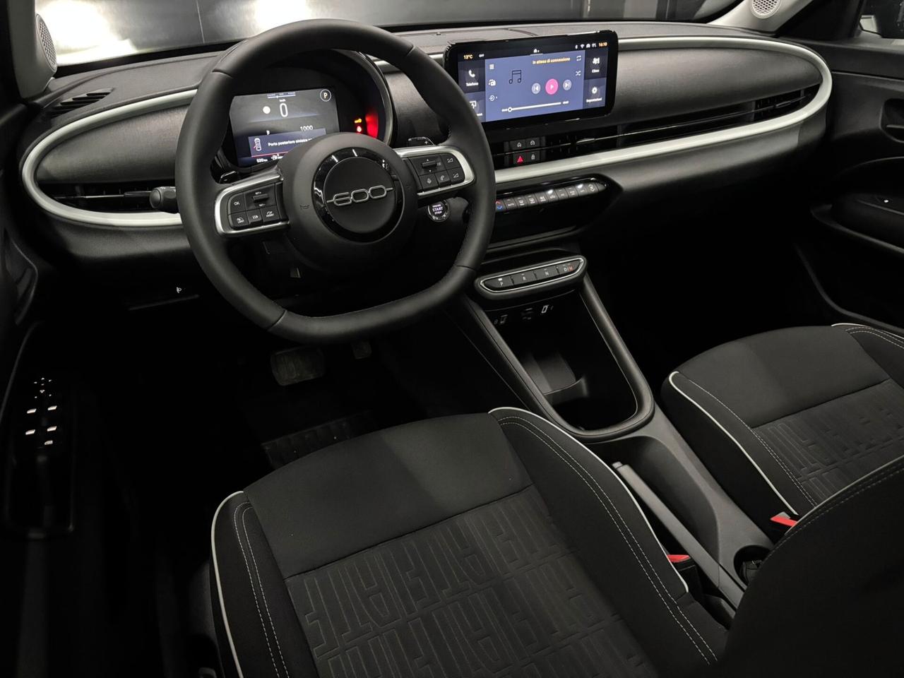 Fiat 600 Hybrid 1.2 100 CV DCT MHEV