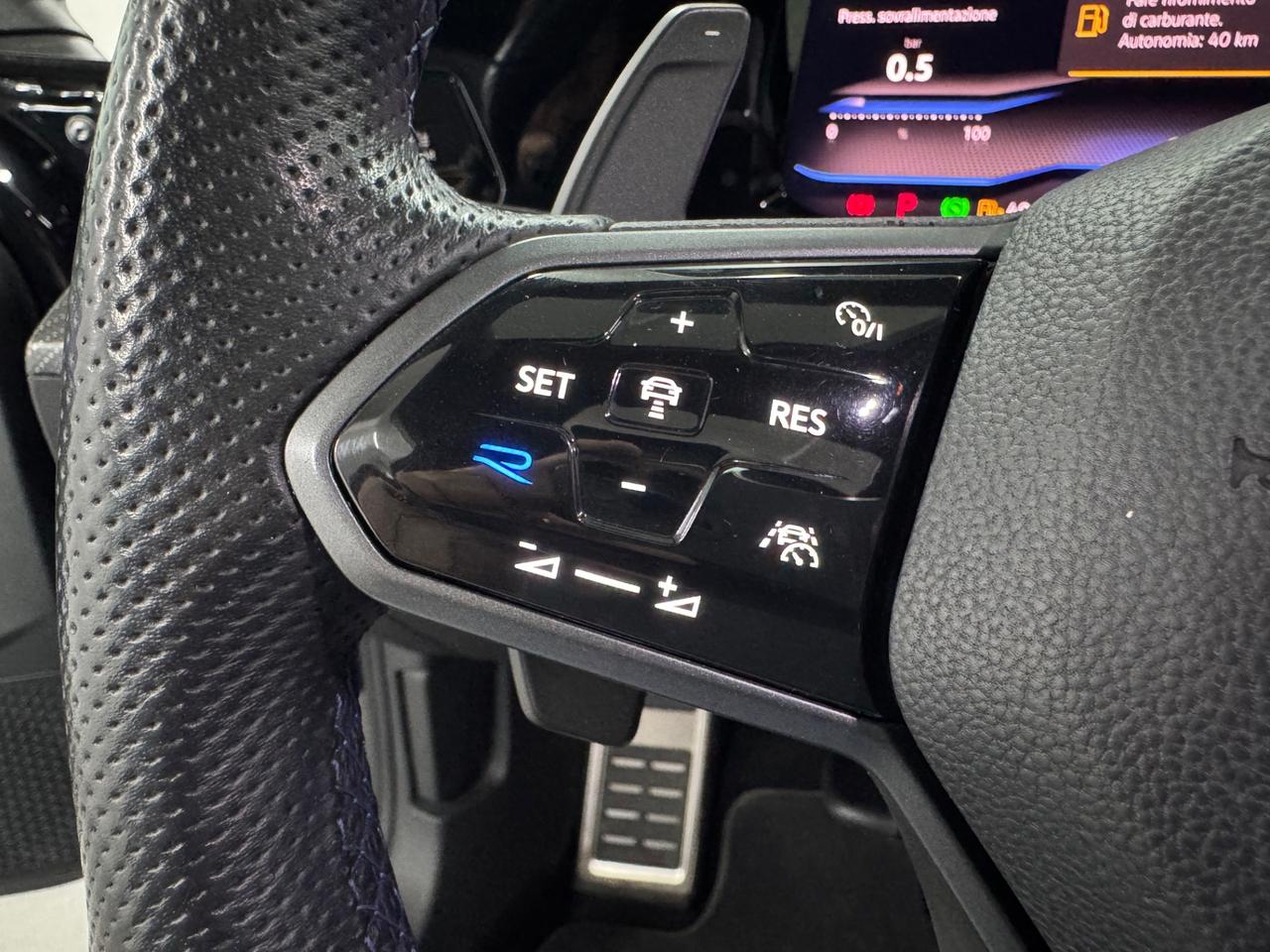 Volkswagen Golf 2.0 TSI R DSG 4Motion