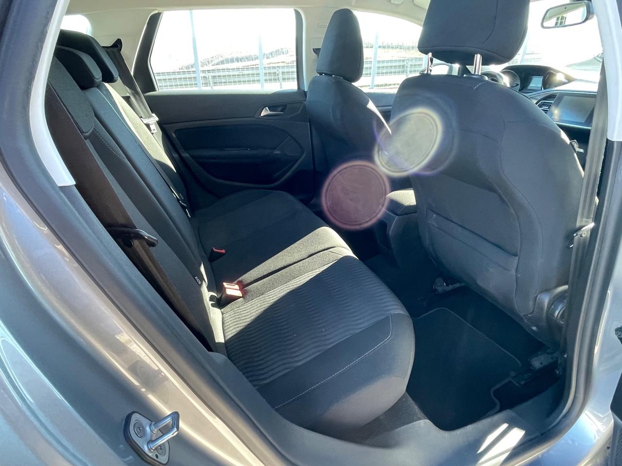Peugeot 308 1.6 e-HDi 115 CV Stop&Start Business