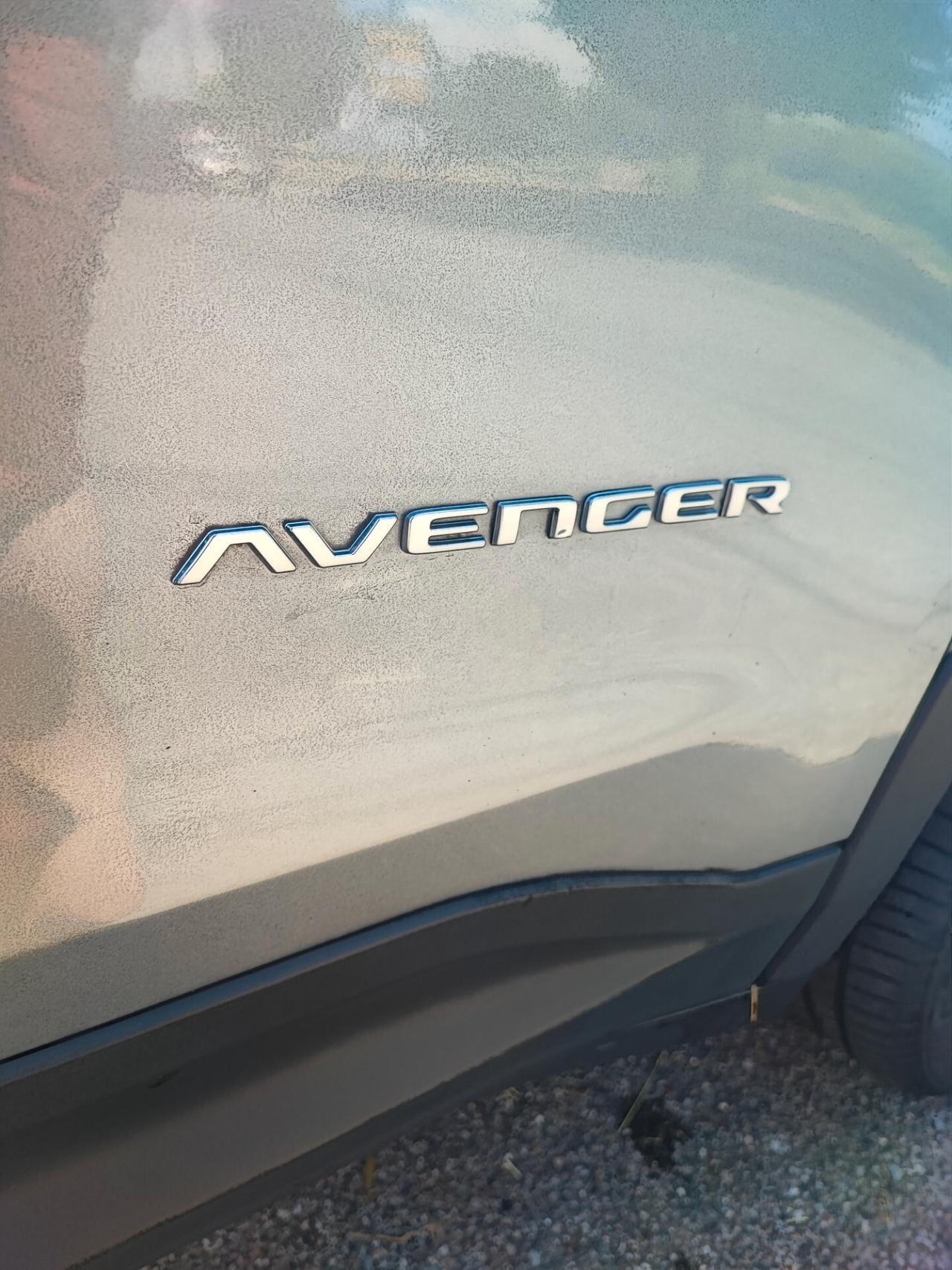 Jeep Avenger 1.2 Turbo 100 CV Summit