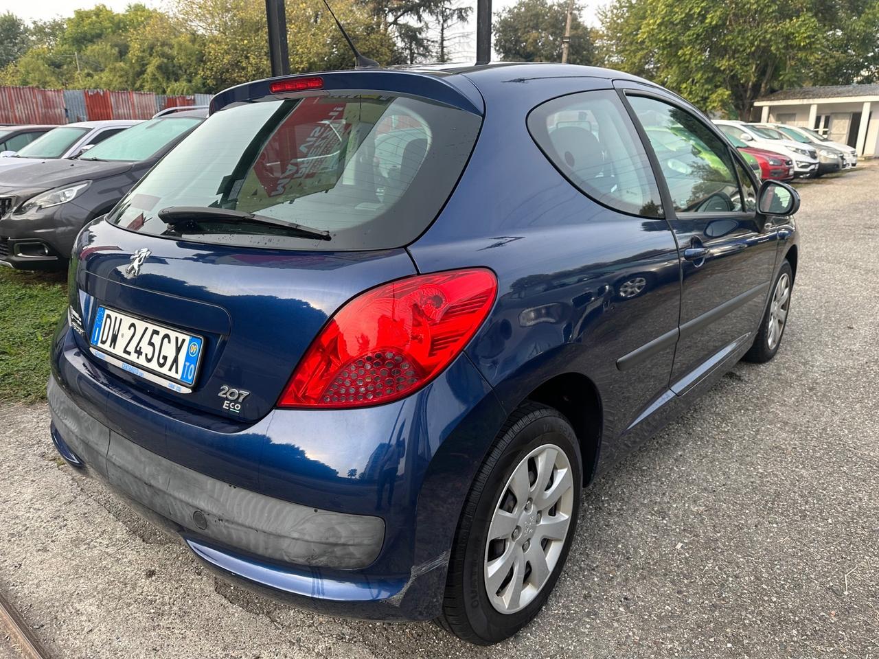 Peugeot 207 1.4 8V 75CV 3p. X Line ECO GPL