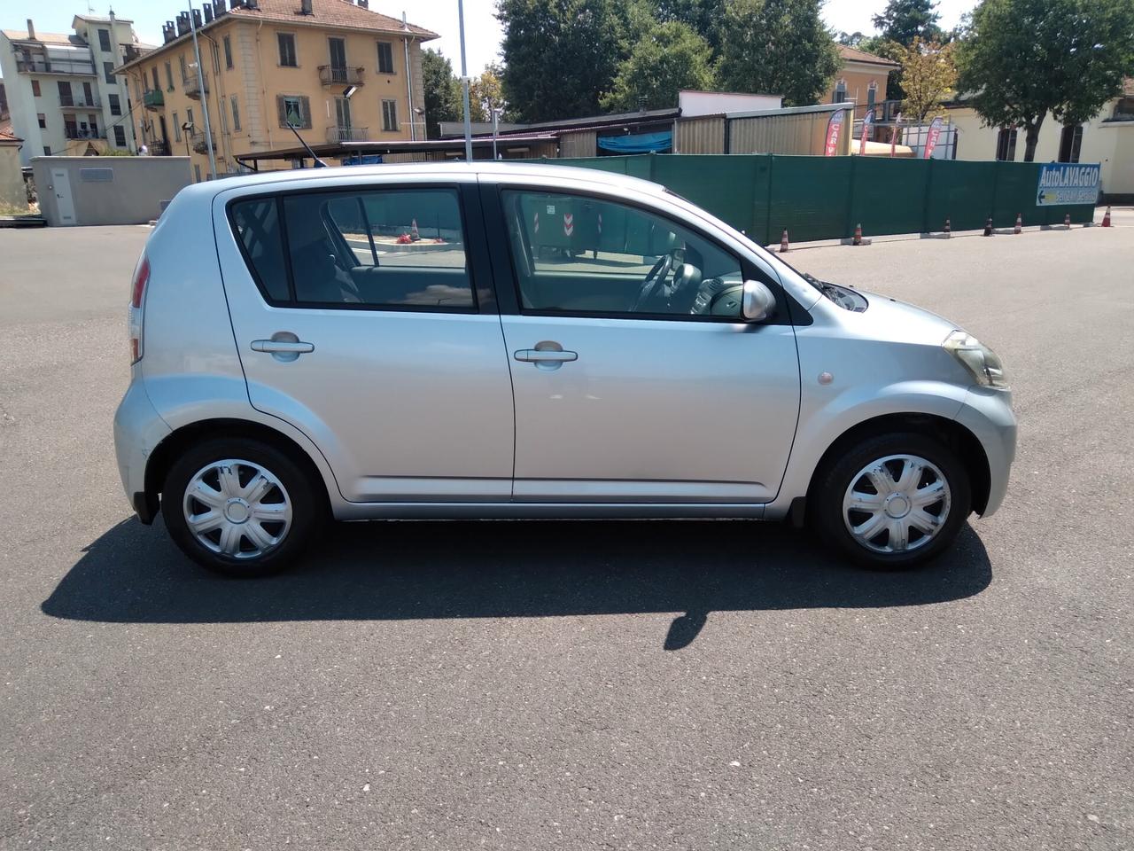 Daihatsu Sirion 1.3 91cv Taka Green Powered x neopatentati