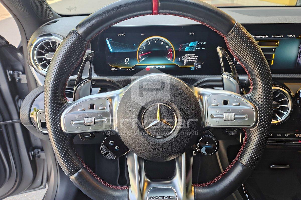 MERCEDES A 35 AMG 4Matic