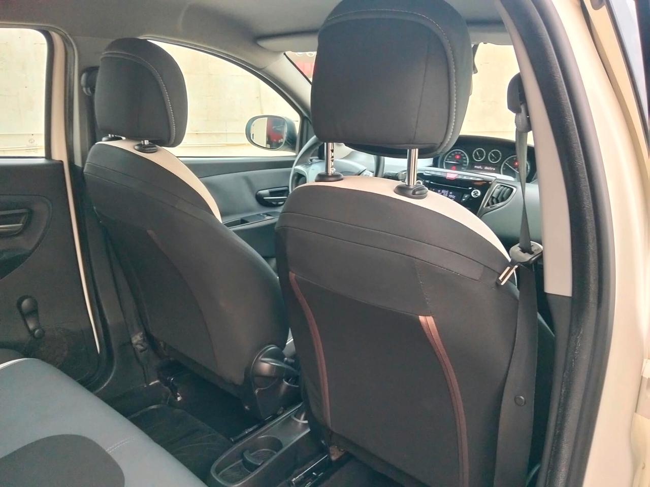 Lancia Ypsilon 1.3 MJT 16V 95 CV GARANTITA