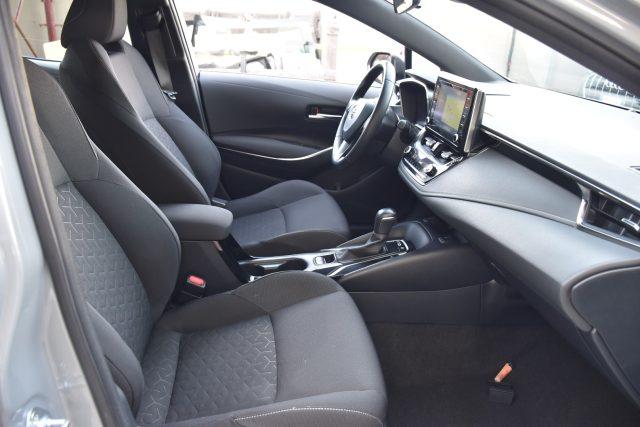 TOYOTA Corolla 1.8 Hybrid Business *Navigatore*