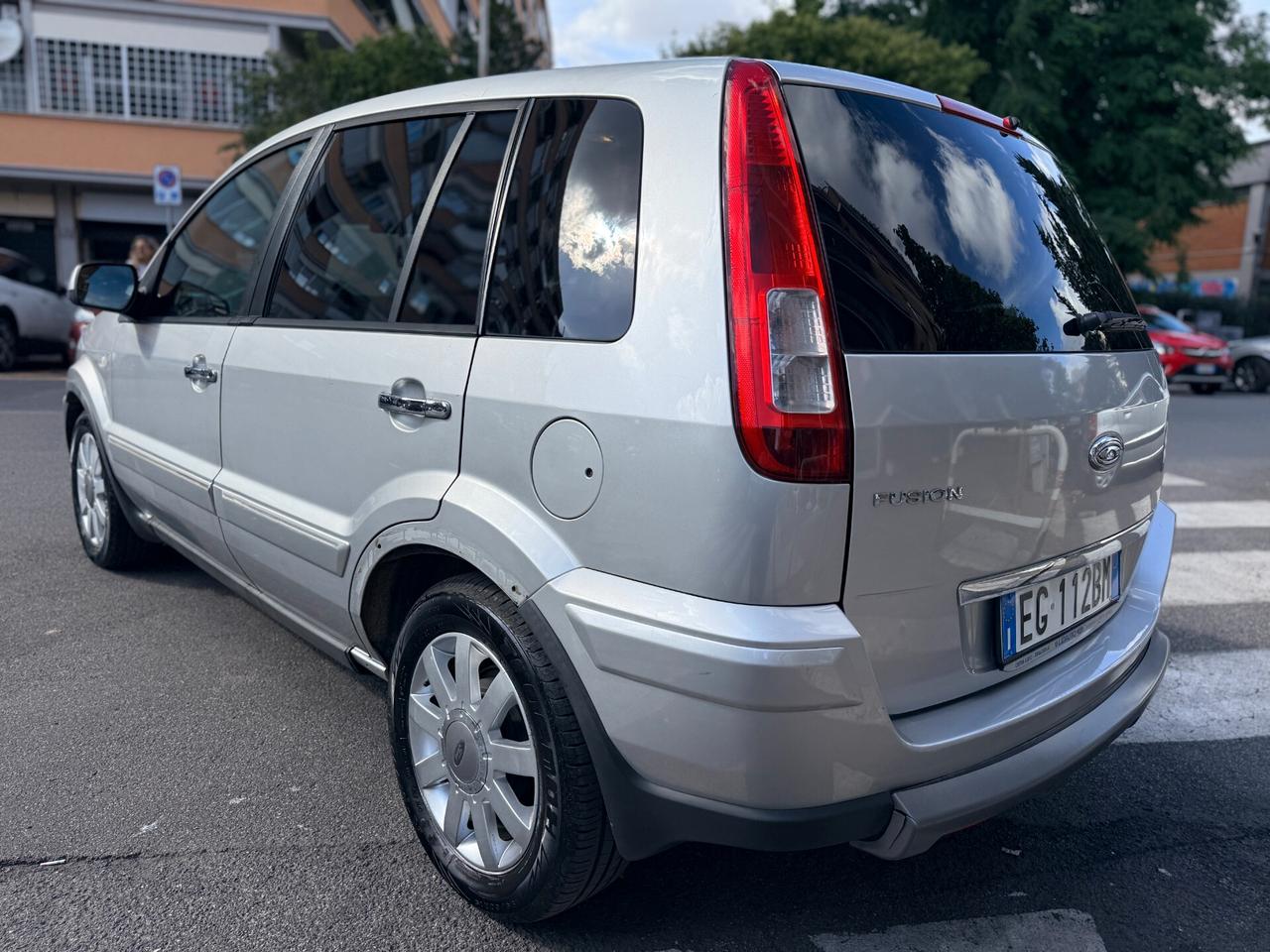 Ford Fusion 1.4 16V Euro 5 GPL (2030) MEGA TAGLIANDO