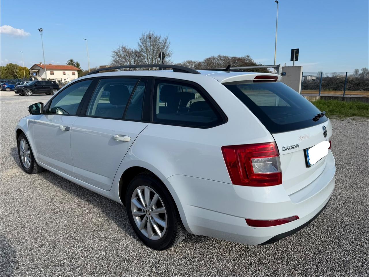 Skoda Octavia 1.6 TDI CR 105 CV Wagon Executive