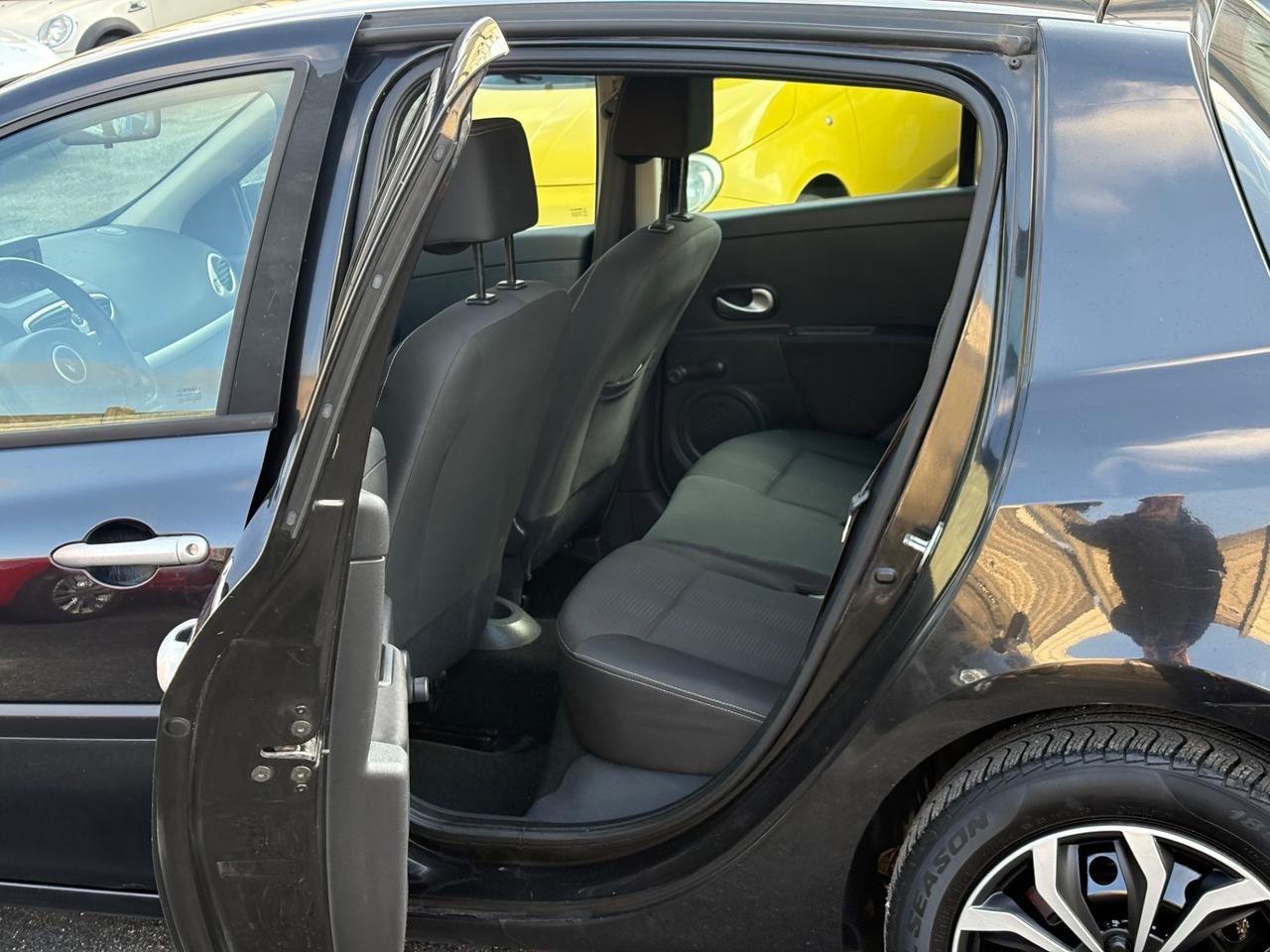 Renault Clio 1.2 16V 5 porte GPL Dynamique