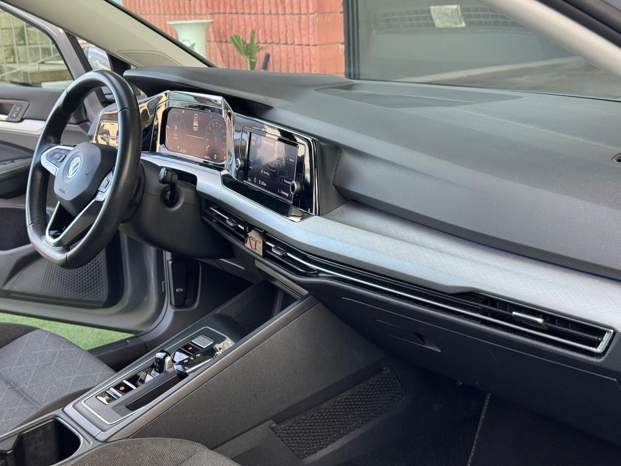 Volkswagen Golf 2.0 TDI DSG SCR Style