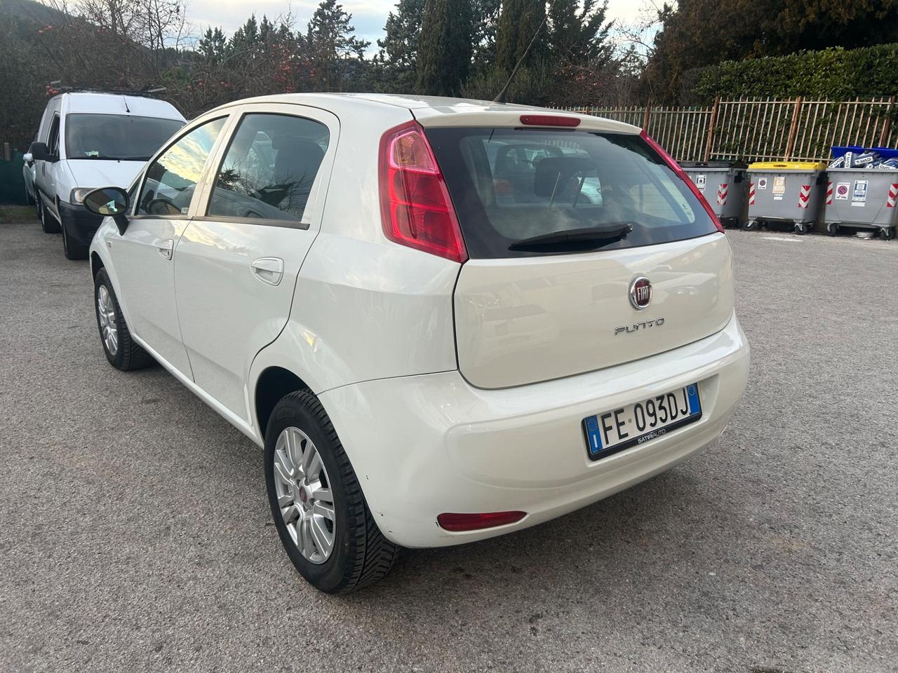 Fiat Punto 1.4 8V 5 porte Natural Power 2016