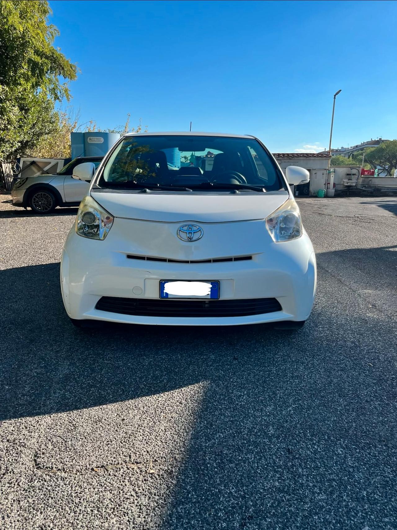 Toyota iQ 1.0 AUTOMATICA