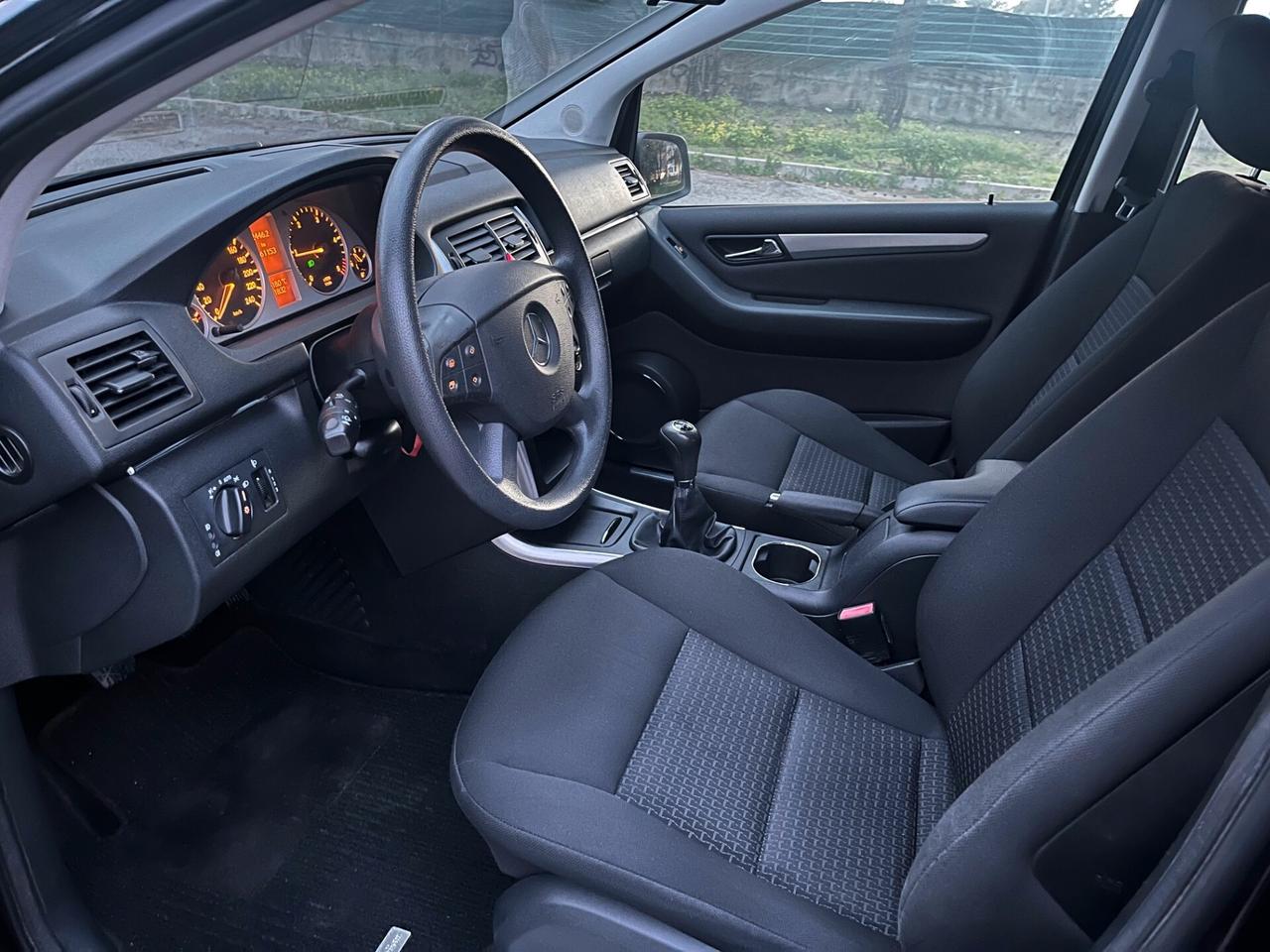 Mercedes Benz Classe B 180 CDI Executive 110CV