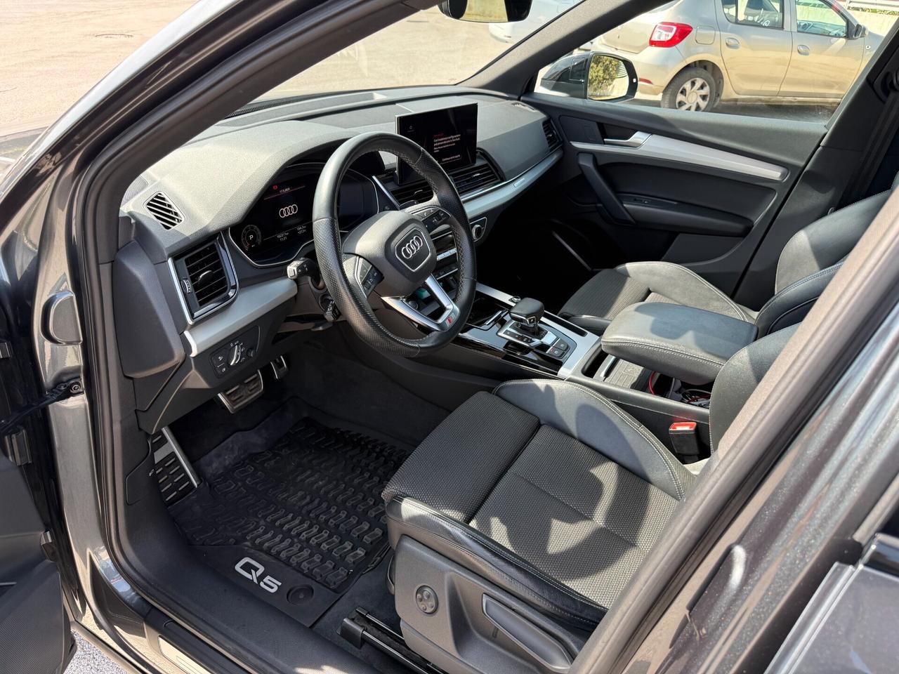 Audi Q5 SportBack SPB 40 TDI quattro S-line plus