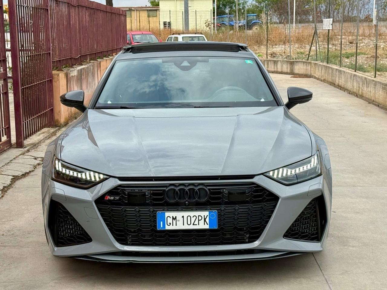 Audi A7 RS 7 SPB quattro tiptronic performance
