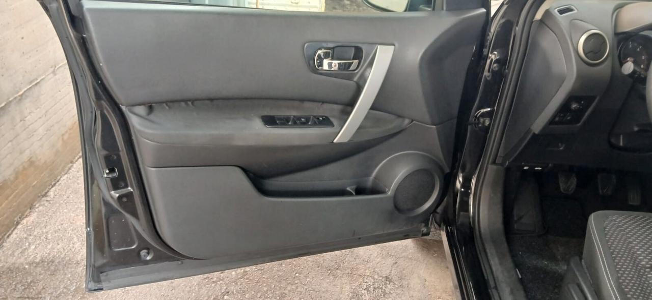 Nissan Qashqai 1.5 dCi Visia - 2008