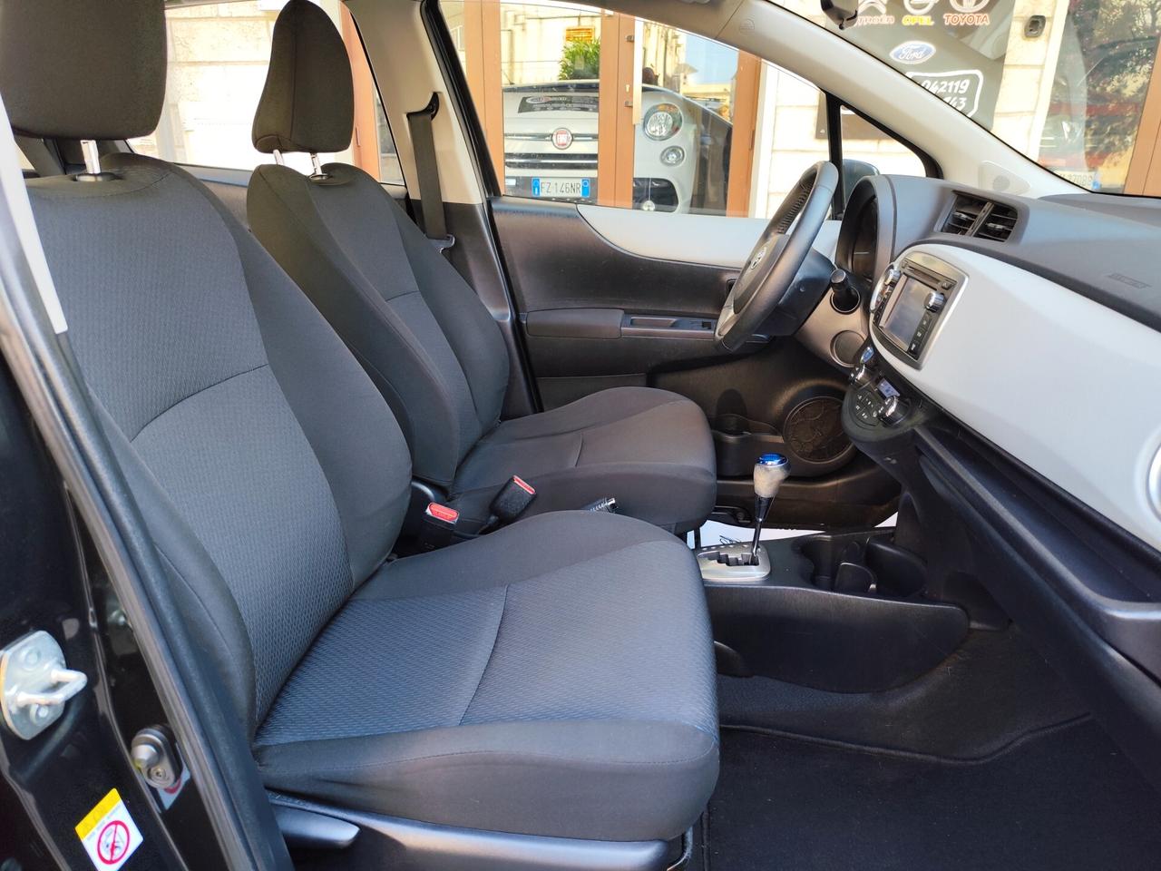 Toyota Yaris 1.5 Hybrid 75CV Lounge PERFETTA