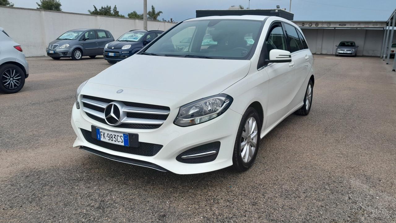 Mercedes-benz B 180 d Premium