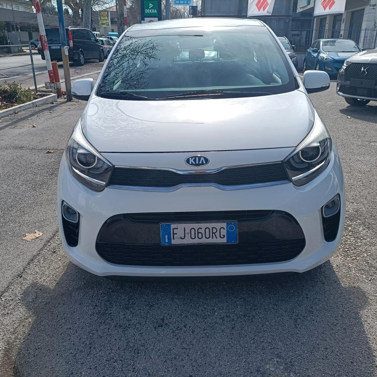 Kia Picanto 1.0 12V 5 porte Cool