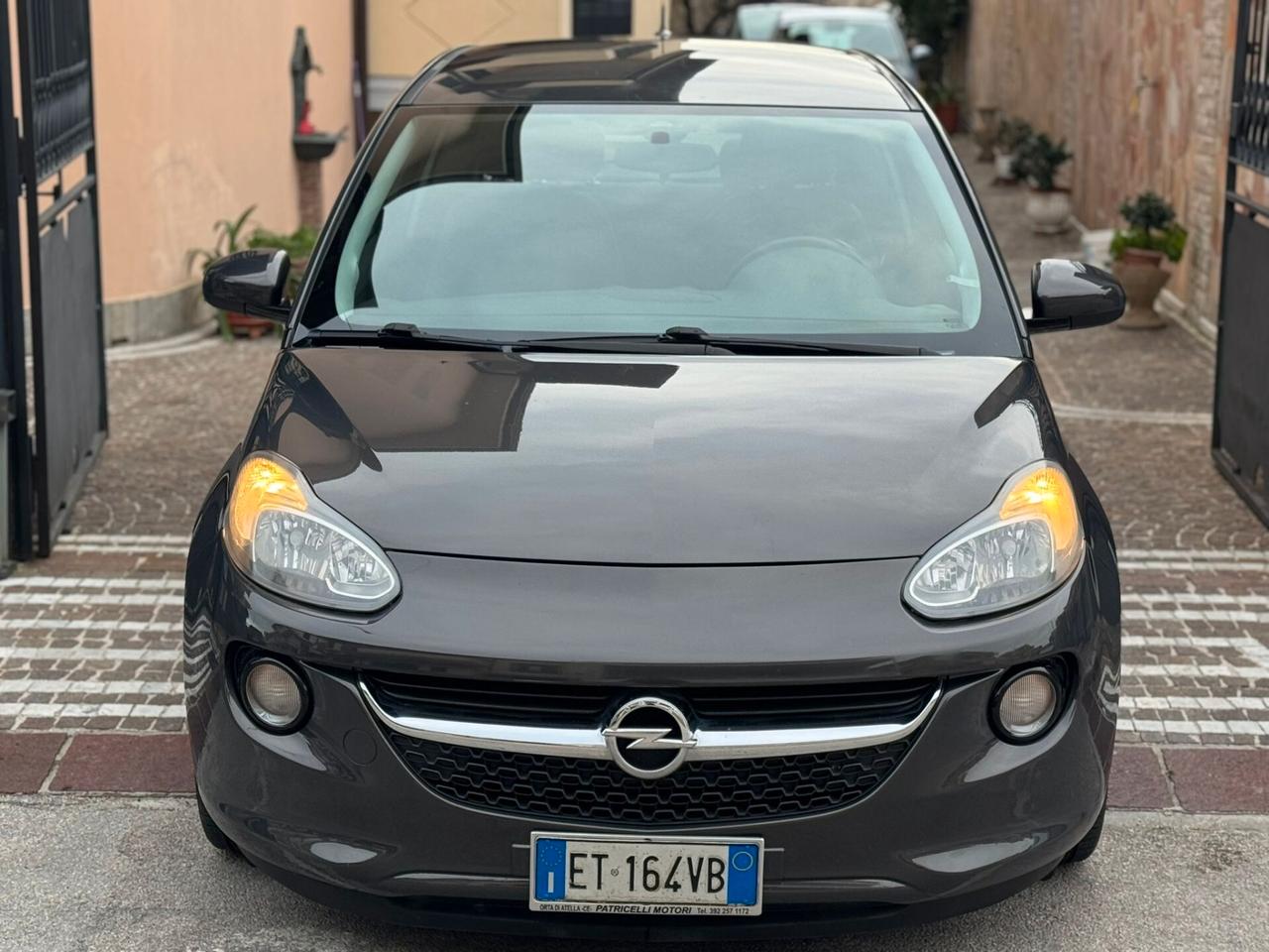 Opel Adam 1.4 87 CV White/Black Link