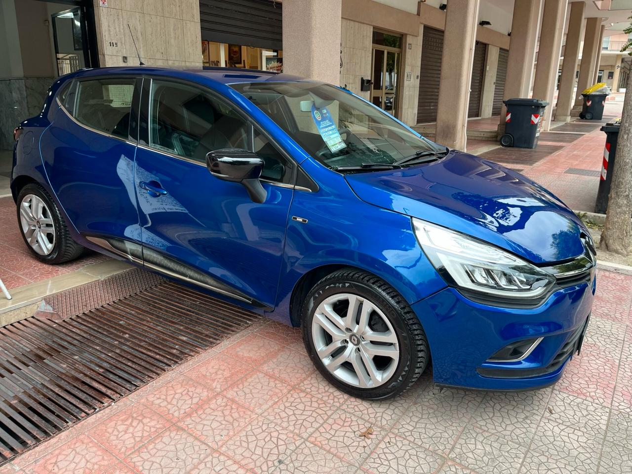 RenaultClio 1.5dCi 90CV 5p Navi Retro-19