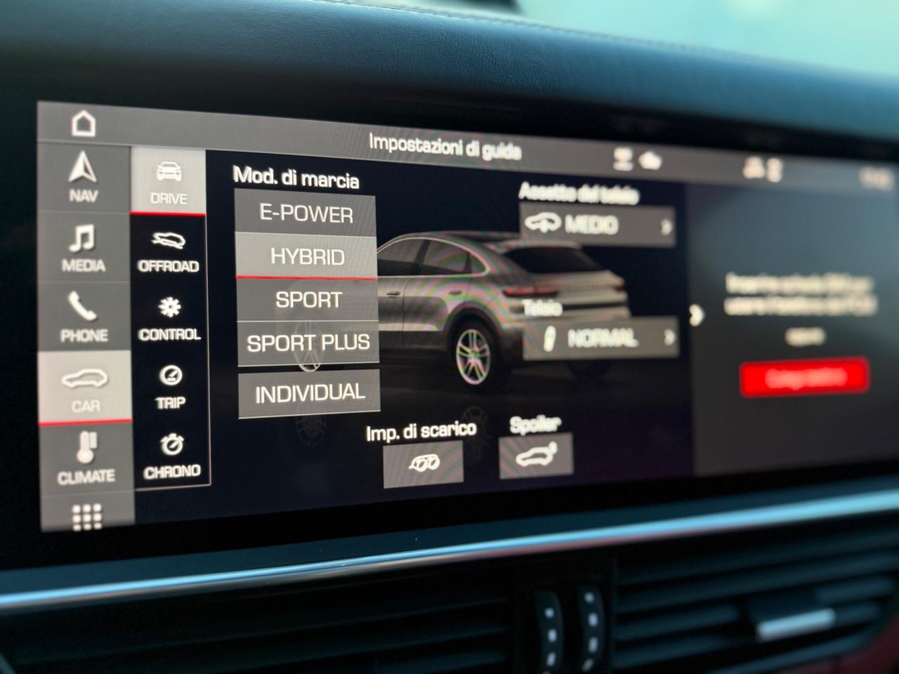 Porsche Cayenne Coupé 3.0 V6 E-Hybrid TETTO,INTERNI in PELLE CARTIER,TELECAMERA ,AAPLE CARPLAY,VIRTUAL COCKPIT