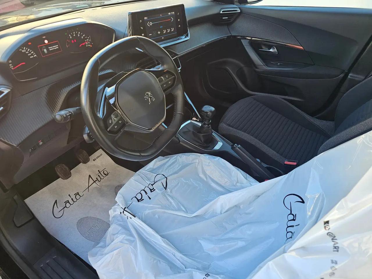 Peugeot 2008 PureTech 130 S&S EAT8 Allure