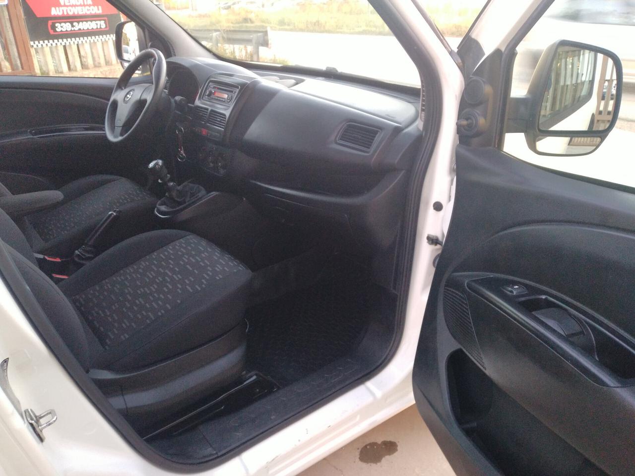 Opel Combo 1.6 CDTi 120CV