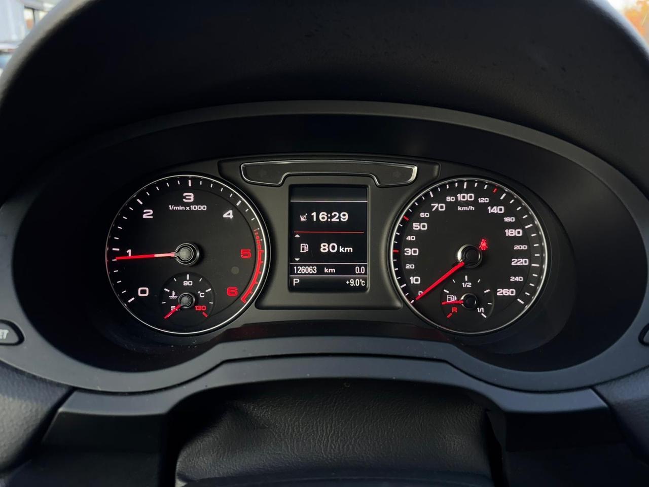 Audi Q3 2.0 TDI 120 CV S tronic Sport”TETTO APRIBILE”