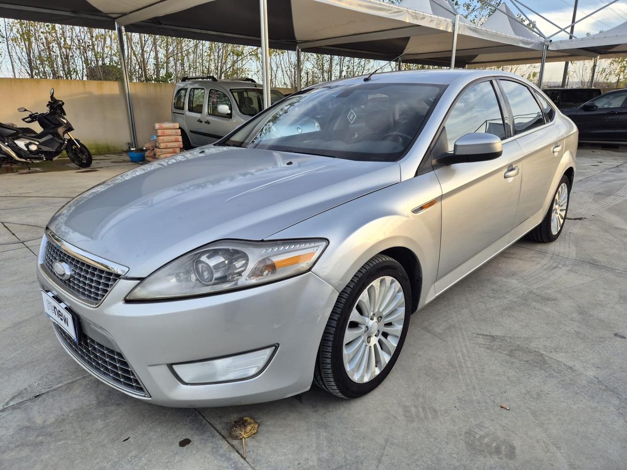 Ford Mondeo 2.0 TDCi 140 CV 5 poret Ghia DPF