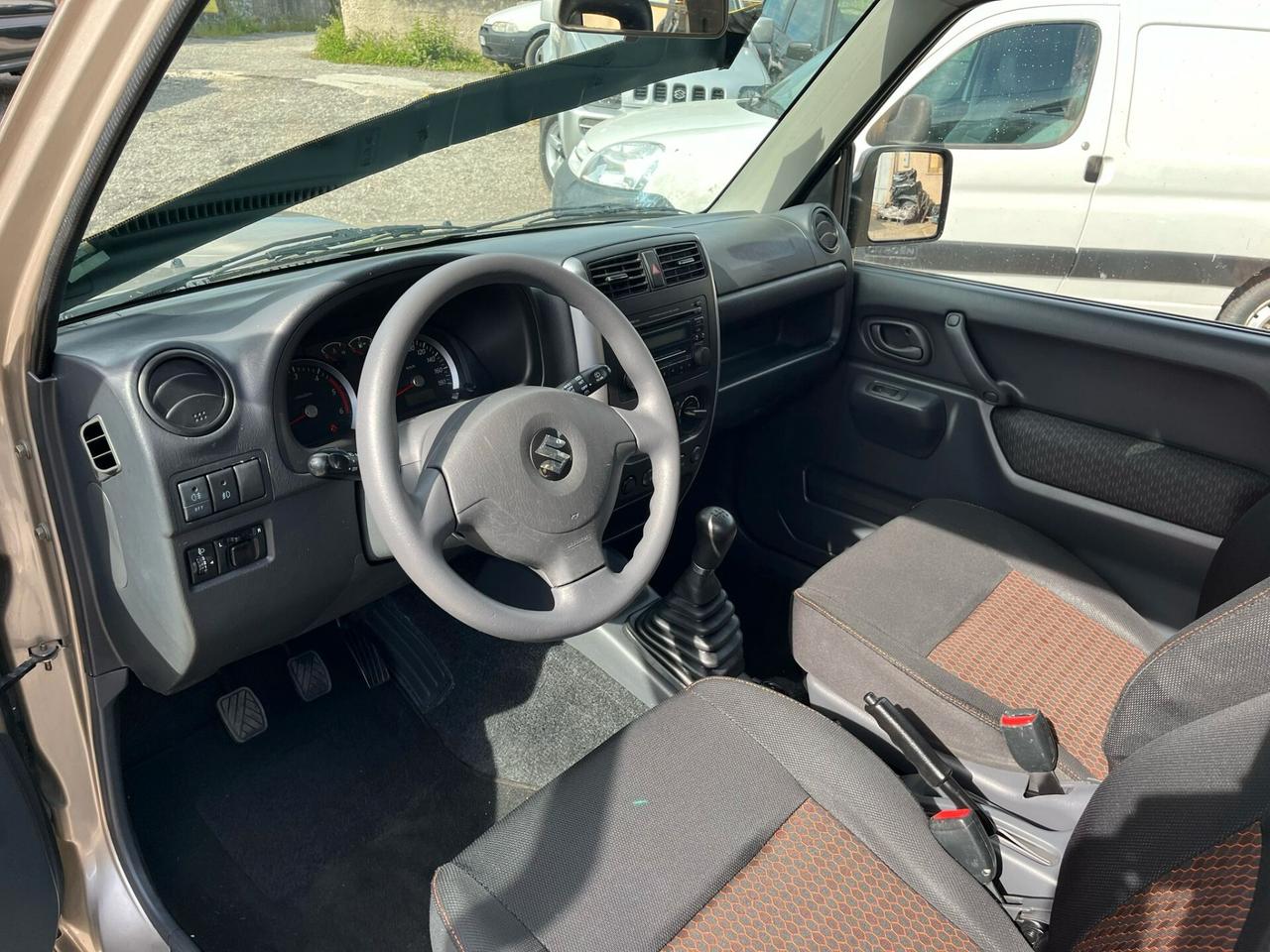 Suzuki Jimny 1.5 DDiS cat 4WD