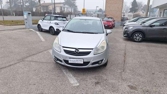 Opel Corsa Corsa 5p 1.2 Club /// NEOPATENTATO /// GPL