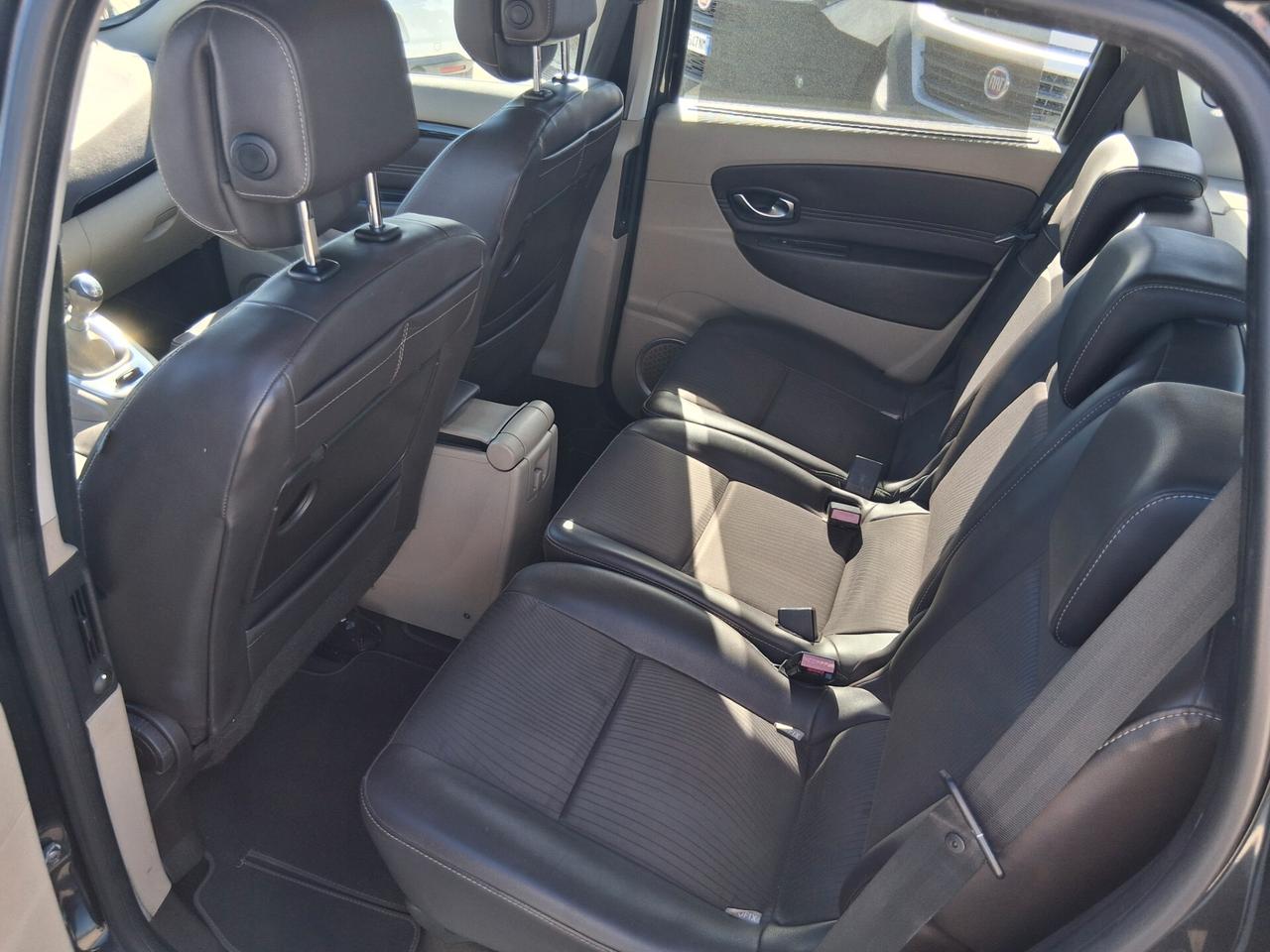 Renault Scenic Scénic X-Mod 1.5 dCi 110CV Dynamique