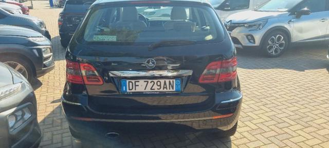 MERCEDES-BENZ B 200 CDI Sport