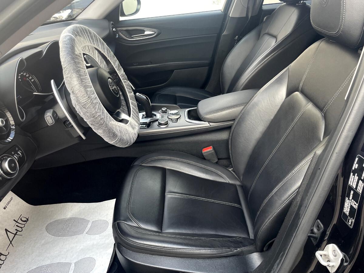 Alfa Romeo Giulia 2.2 Turbodiesel 190 CV AT8 Sprint