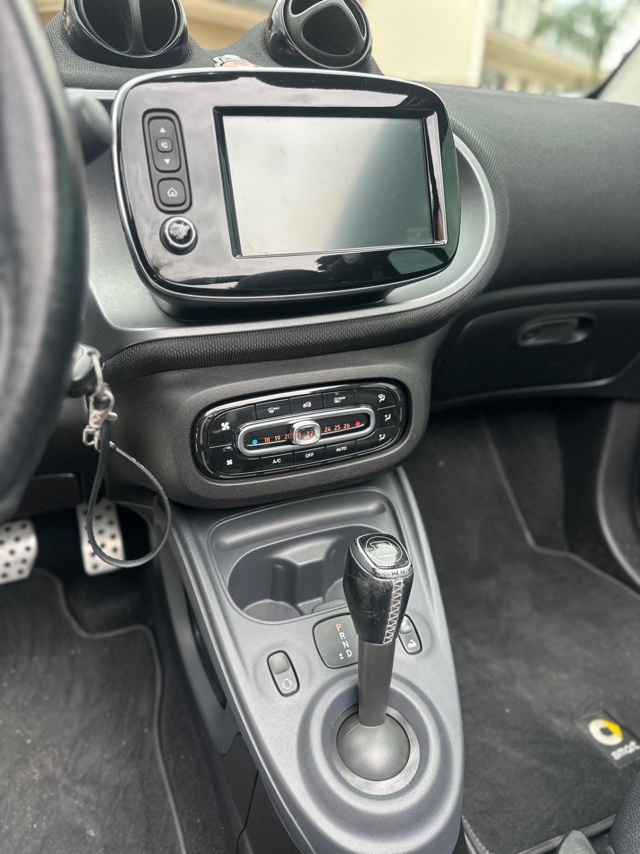 Smart ForTwo 90 0.9 T twinamic cabrio Perfect