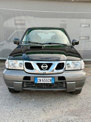 NISSAN TERRANO II