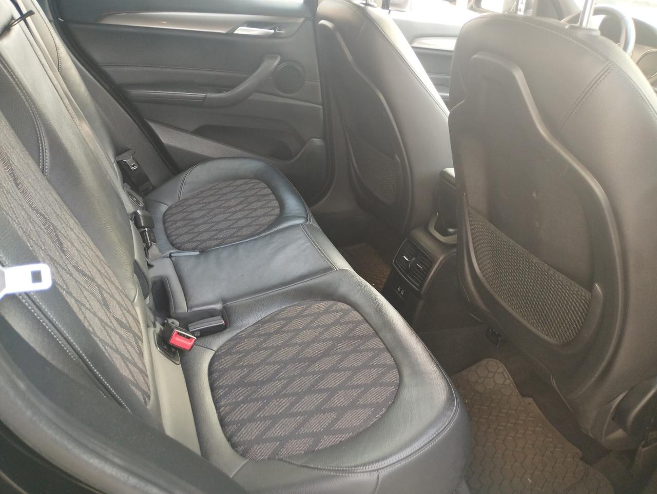 Bmw X1 sDrive18d xLine