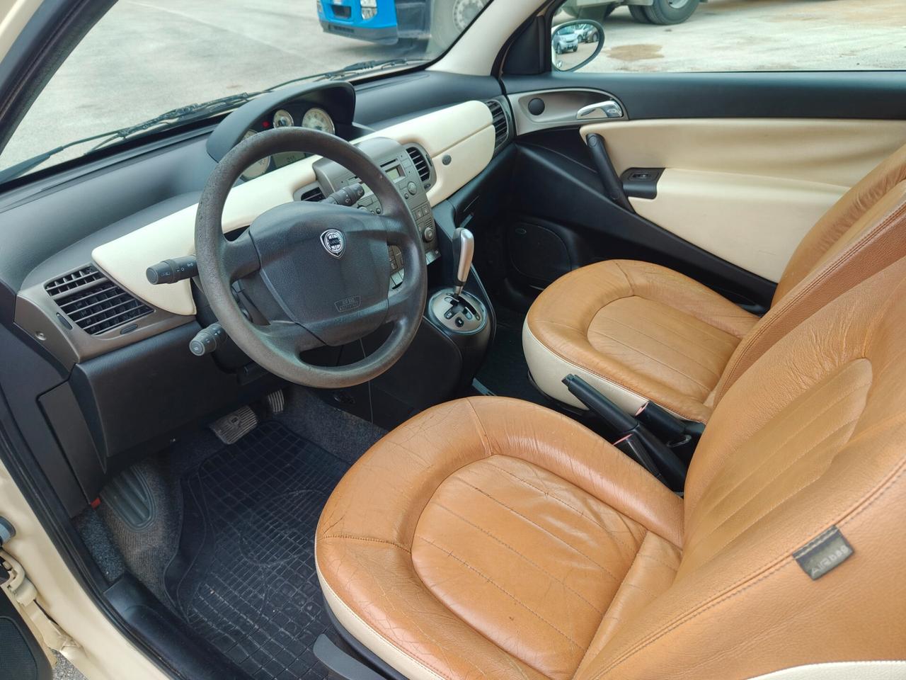 Lancia Ypsilon 1.3 Multijet 16V Platino DFN