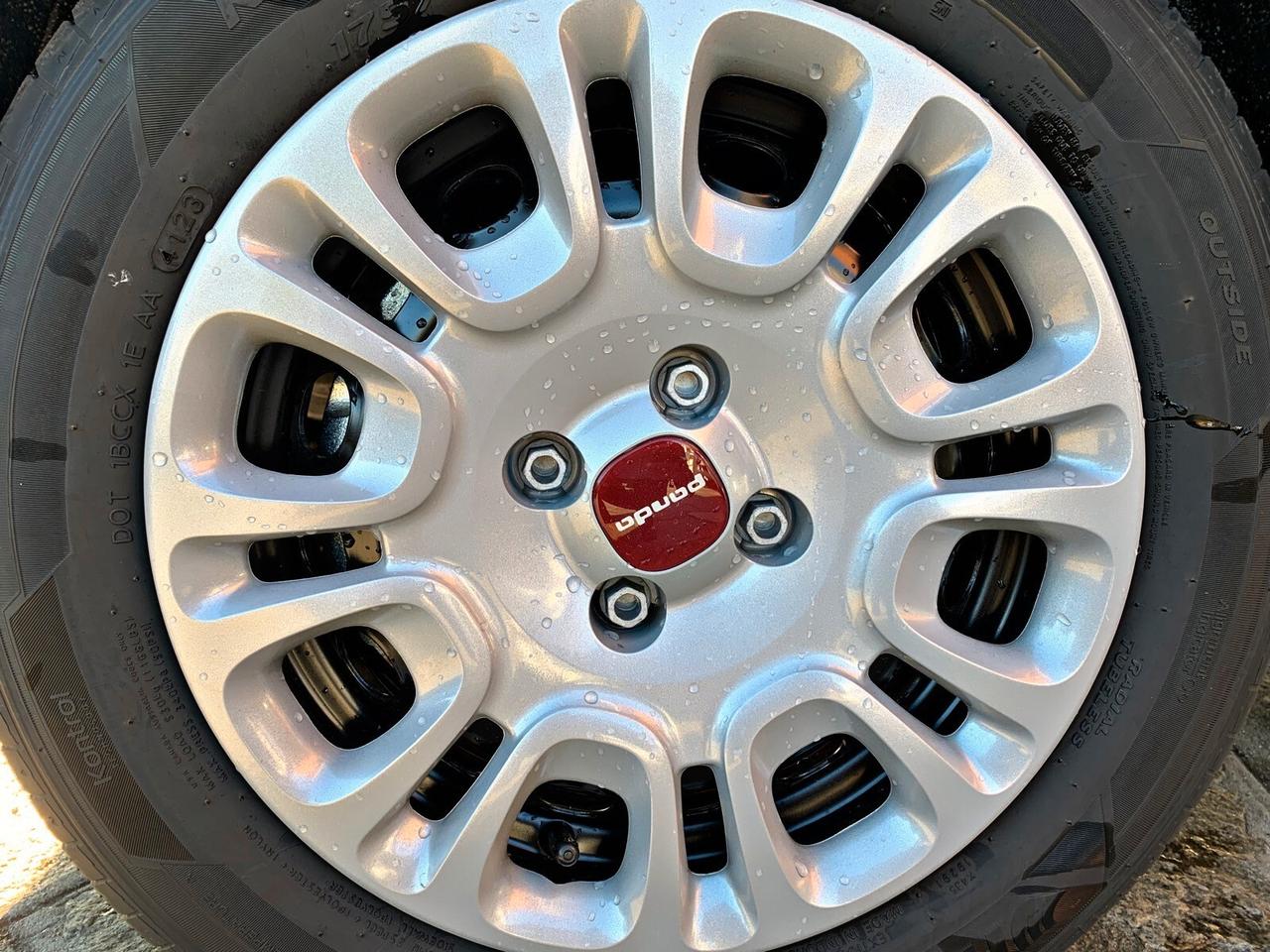 FIAT PANDA 1.0 benzina/ibrida Blu Italia KM 0
