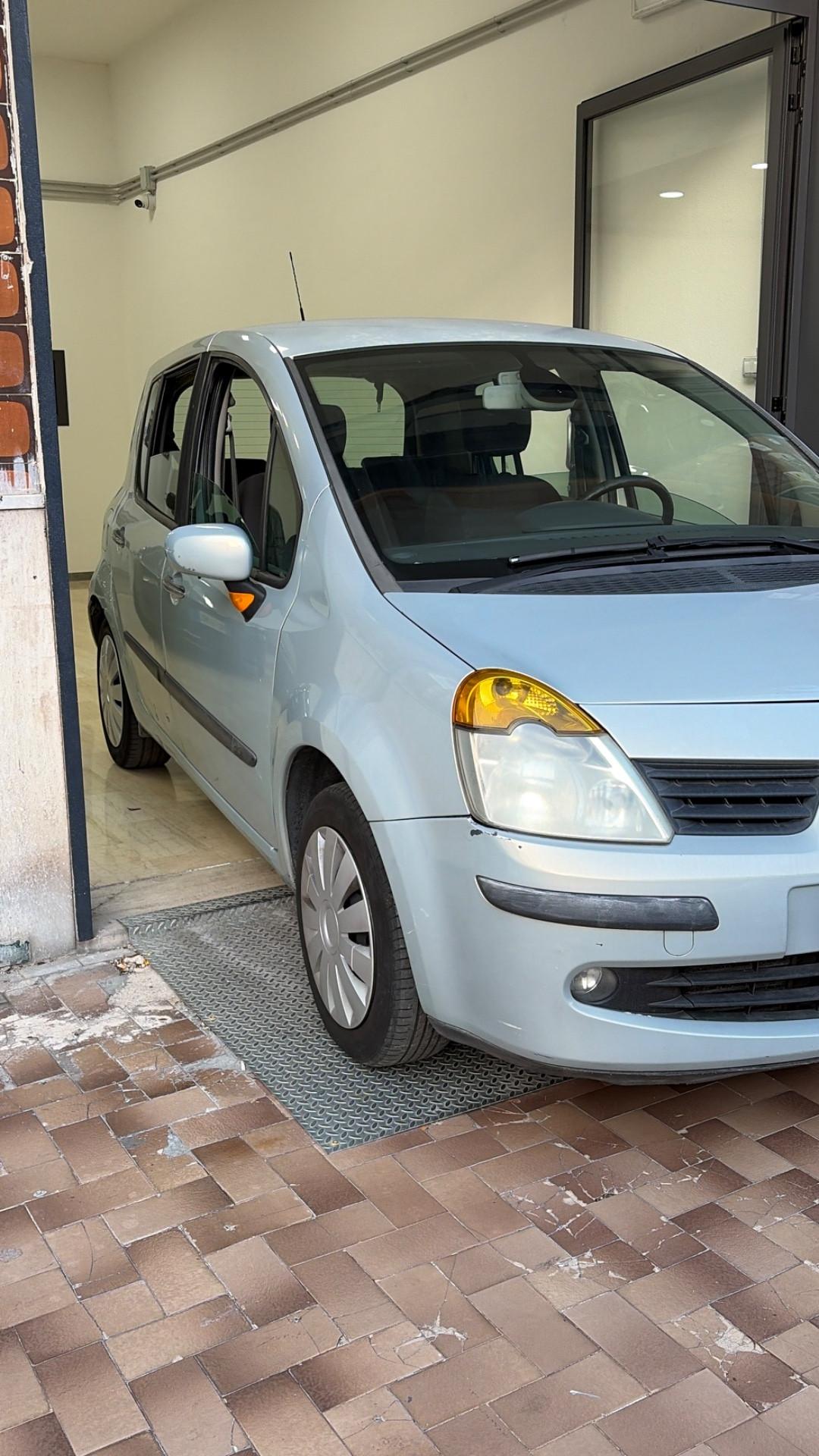 Renault Modus 1.5 dCi 82CV Confort Expression