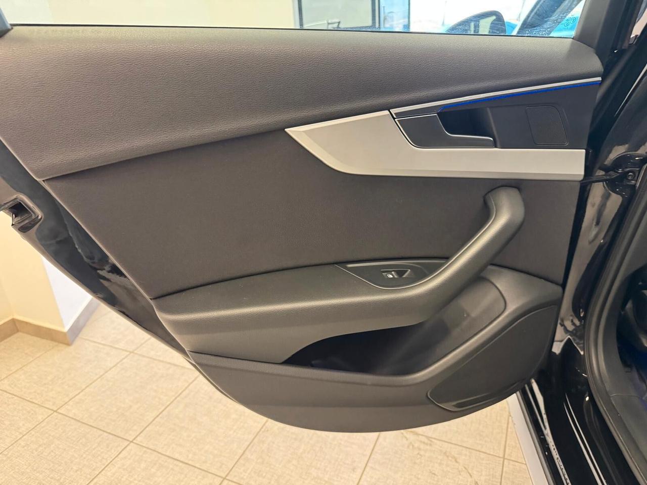 Audi A4 allroad 2.0 TDI 190 CV S tronic tetto panoramico