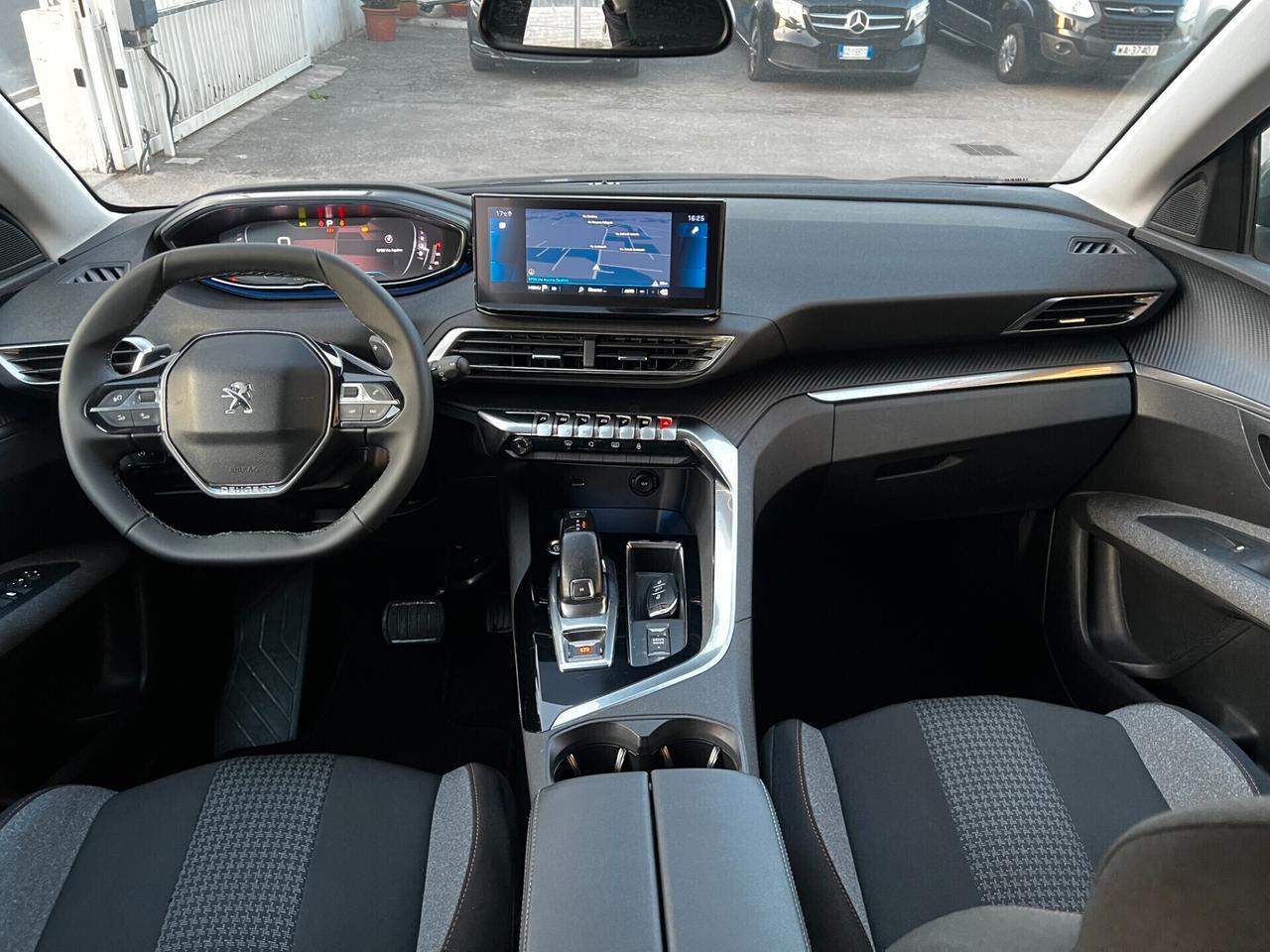 Peugeot 3008 BlueHDi 1.5 130 - AUTO-2021