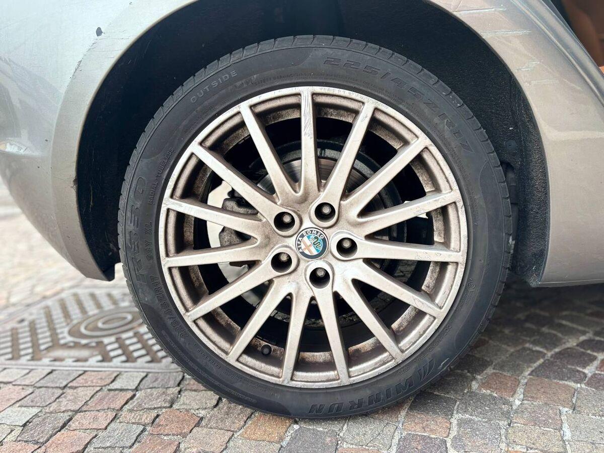 Alfa Romeo Giulietta 1.4 t. m.air Distinctive 170cv