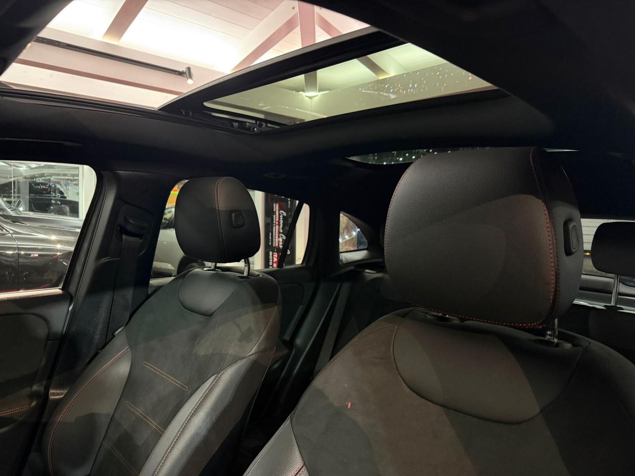 Mercedes-benz GLA 200d Automatic 4Matic Premium